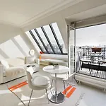 De Banville Hotel 4*