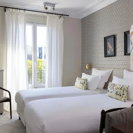 De Banville Paris
