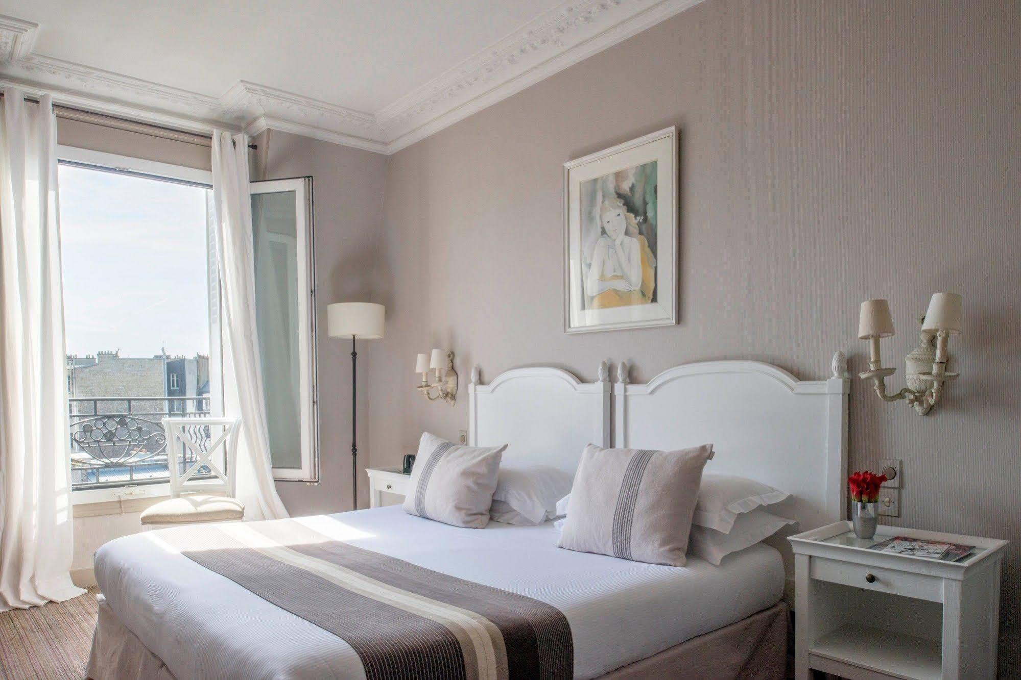 Hotel De Banville Parigi