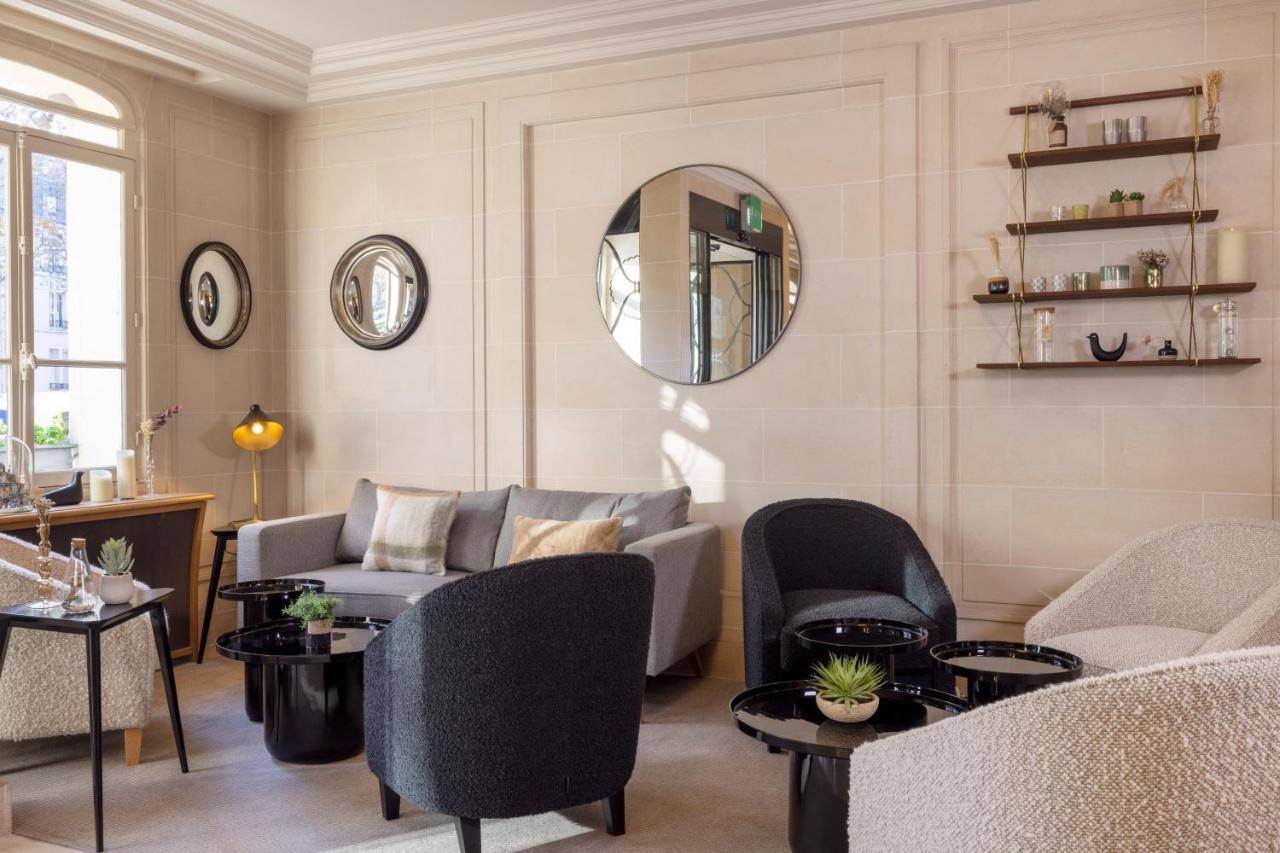 Hotel De Banville Parigi